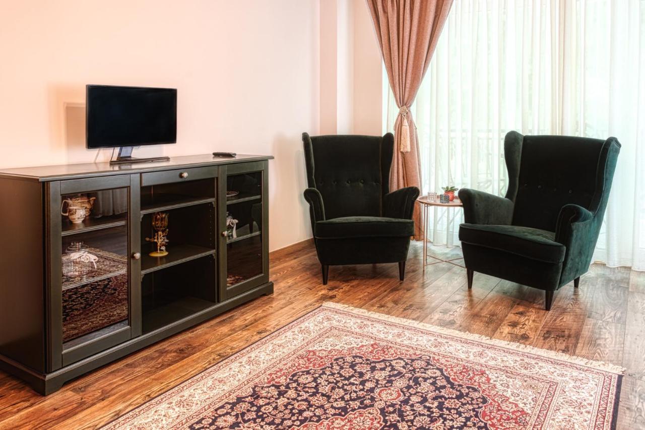 Nature Apartment - Minutes Away From The Old Town And Afi Mall Brašov Exteriér fotografie