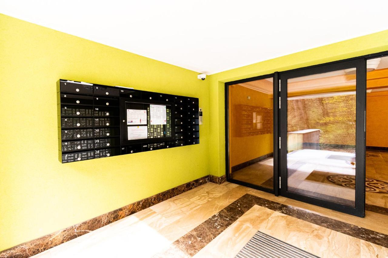 Nature Apartment - Minutes Away From The Old Town And Afi Mall Brašov Exteriér fotografie
